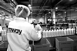 安利2005年业绩突破180亿，日用品互联网销售牌照申请准备就绪